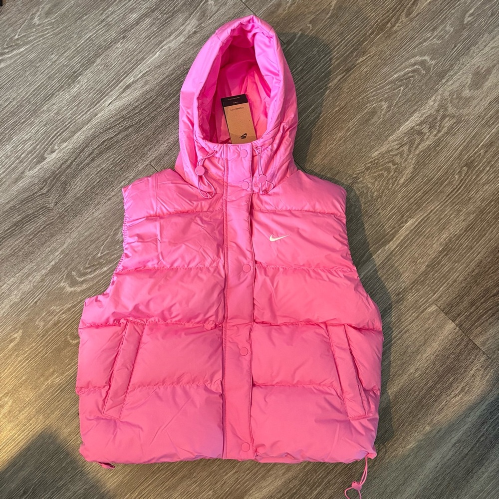 Nike Women’s Therma-FIT Loose Fit ‘Playful Pink’ Hooded Puffer Vest